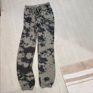 Enti Women’s Tie-Dye Jogger Pants